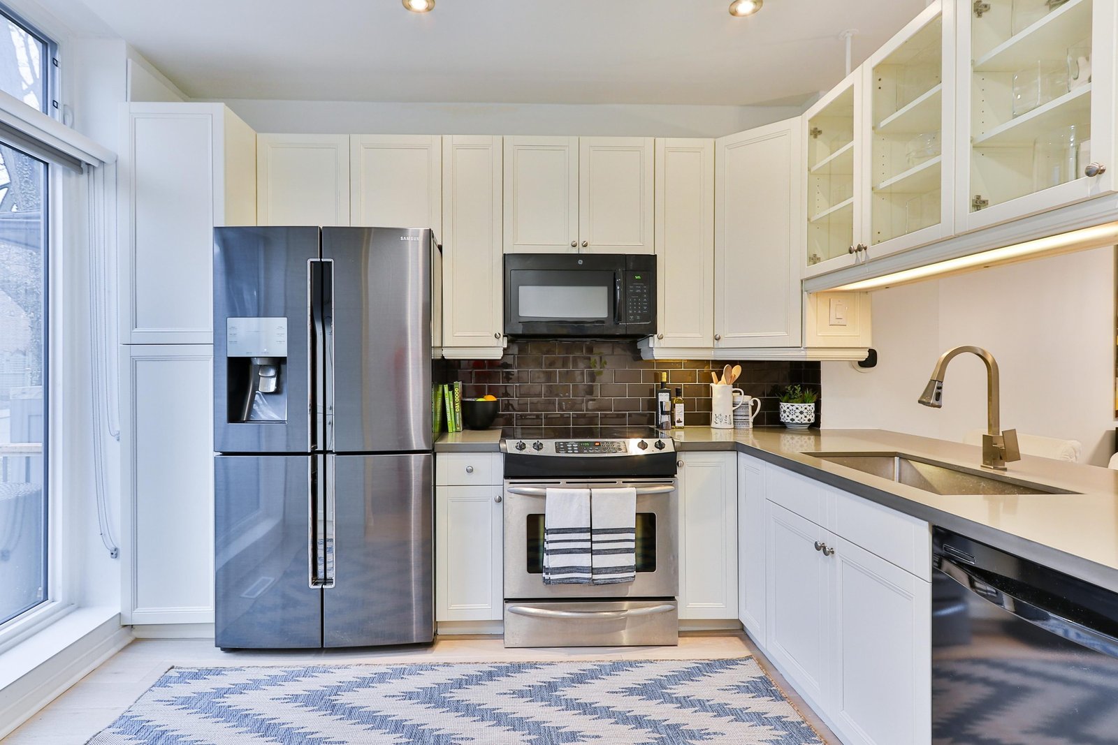 Read more about the article Sell Used Home Appliances in Al Ain for Instant Cash: The Ultimate Seller’s Guide